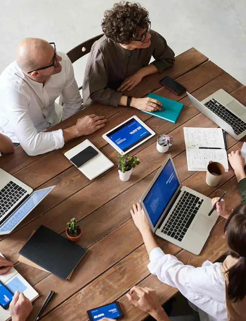 aboutus-meeting